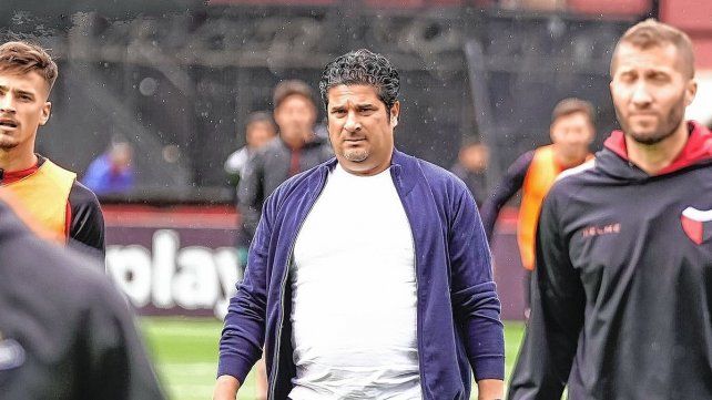 Saralegui elevó la lista de 23 jugadores que tendrá Colón este martes para recibir a Defensa y Justicia.