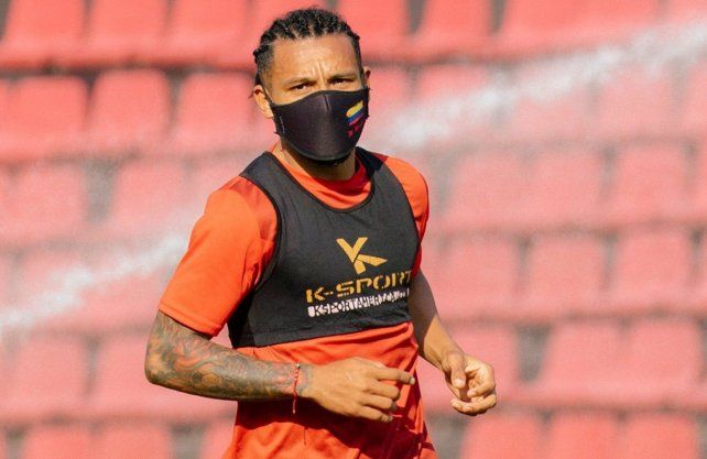 Wilson Morelo no tuvo una lesi&oacute;n de consideraci&oacute;n en Col&oacute;n e incluso podr&iacute;a jugar ante River.