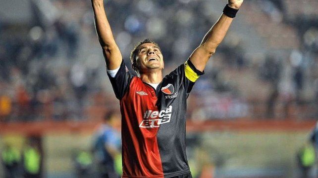 Esteban Fuertes volvi&oacute; a ser muy cr&iacute;tico de Col&oacute;n.