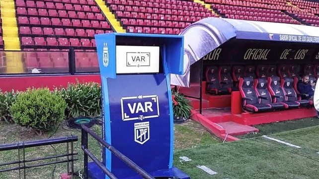 La tecnología con el VAR ya es realidad con el inicio de la 8ª fecha de la Copa de Liga Profesional.