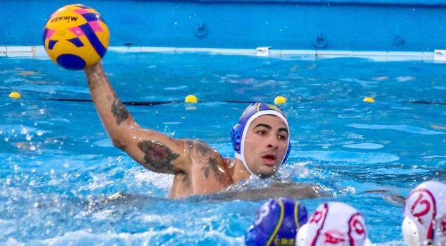 Kholy Daszczyk cumplió una destacada actuación en Regatas en el certamen de clubes en GER.