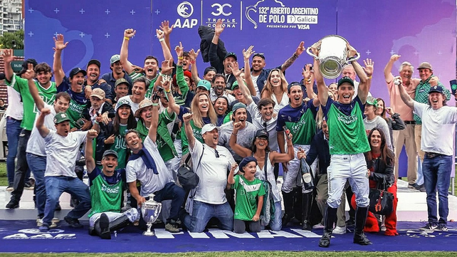 Con este triunfo, el equipo de La Natividad-La Dolfina completa la Triple Corona Argentina 2025, finalizando una temporada hist&oacute;rica.