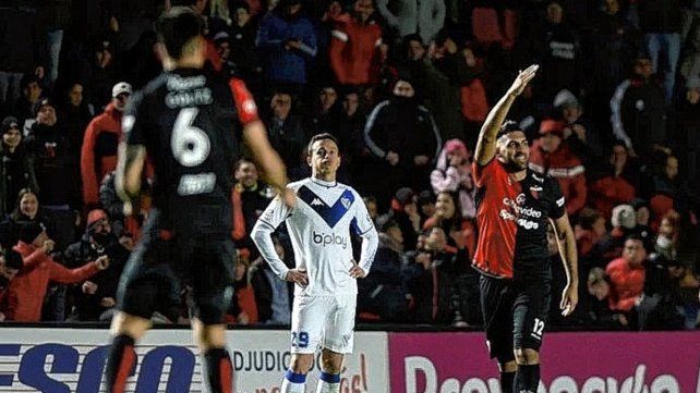 El segundo gol de Wanchope Ábila que le permitió a Colón batir a Vélez quedó en el Top 3 de goles en la 7ª fecha.