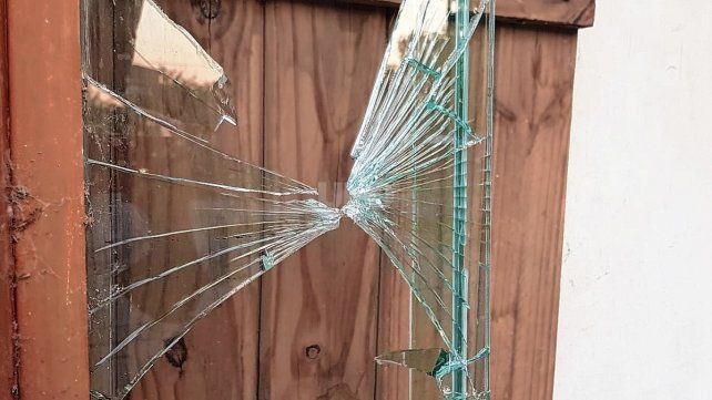 Robo a una gomería en barrio María Selva.