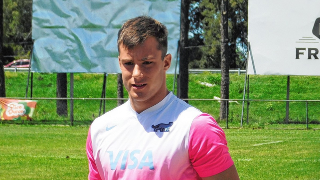 El back Gitano dejó buenas sensaciones en el cuerpo técnico que comanda el tucumano Álvaro Galindo. El back Gitano dejó buenas sensaciones en el cuerpo técnico que comanda el tucumano Álvaro Galindo.