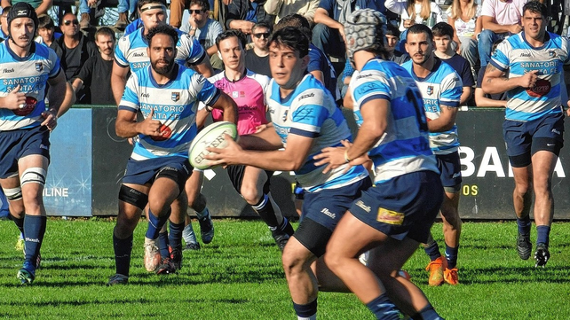 Los Gitanos contin&uacute;an por la buena senda, ganaron y son punteros absolutos del Regional.