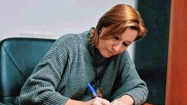 Selva Kuxhaus, productora y conductora, es precandidata a senadora suplente en la lista de Paco Garibaldi,