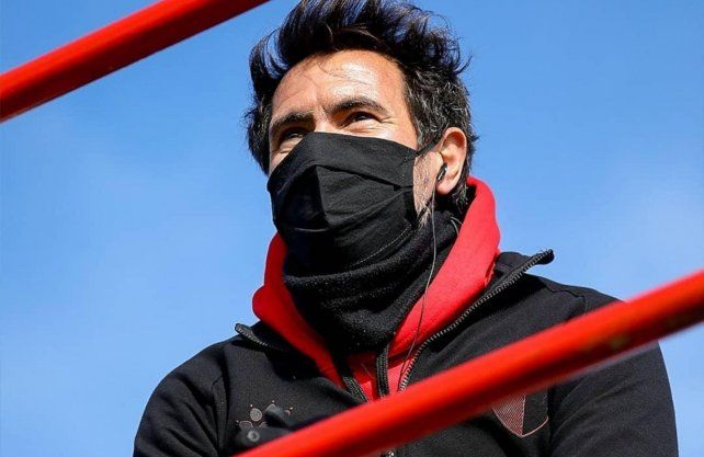 El Colón de Eduardo Domínguez va tomando forma para salir a la cancha. 