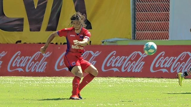 El volante de Tigre, Sebastián Prediger, consideró que al equipo le llegan porque arriesga mucho.