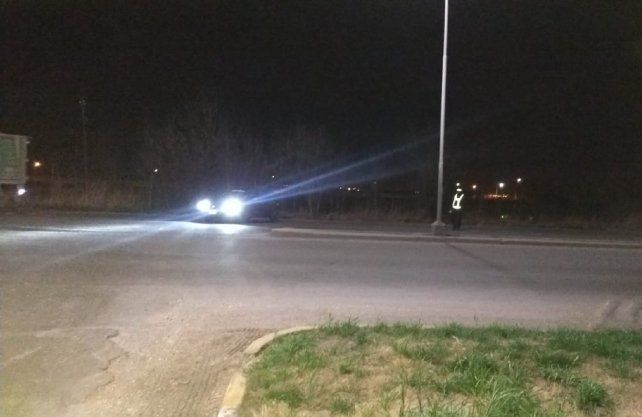 Imputaron a dos hombres que ponían piedras en la autopista y luego asaltaban a las víctimas 