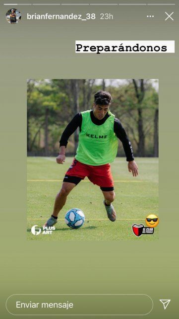 Brian Fern&aacute;ndez, enfocad&iacute;simo con los trabajos del plantel de Col&oacute;n en el Predio Ciudad F&uacute;tbol.