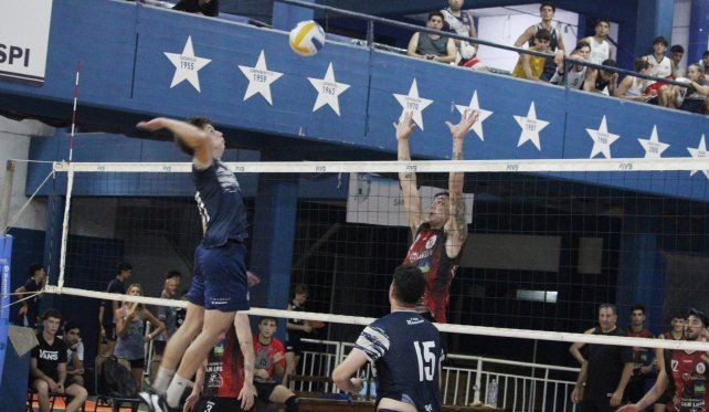 Gimnasia y Esgrima de Santa Fe acumuló el cuarto triunfo en la Liga Masculina y es puntero de su grupo.