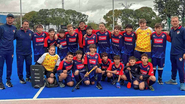 La ASH finalizó su incursión en Buenos Aires, en la cuarta posición tras perder con Mar del Plata. La ASH finalizó su incursión en Buenos Aires, en la cuarta posición tras perder con Mar del Plata.