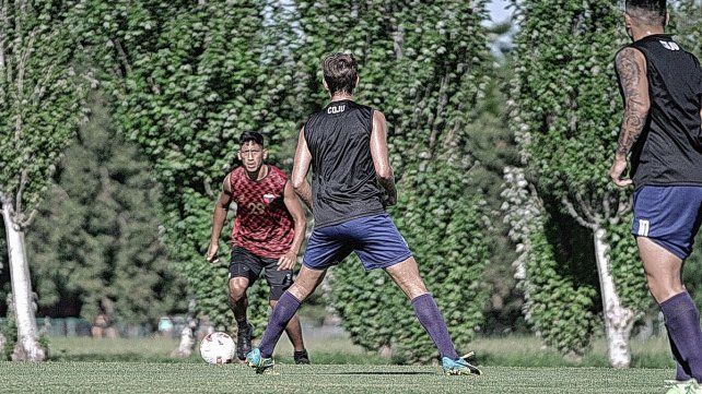 El elenco de Julio Falcioni jugó un amistoso ante Juventud Unida. Foto: prensa Colón.
