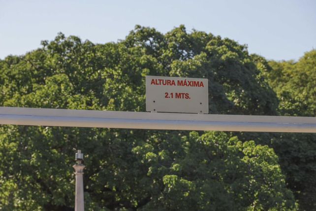 Puente del Parque Garay: desde este jueves habilitan el tr&aacute;nsito solo para veh&iacute;culos livianos