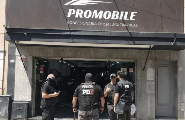 Operativo. Fue allanada una concesionaria ubicada sobre calle Hip&oacute;lito Yrigoyen, entre 25 de Mayo y avenida Rivadavia.