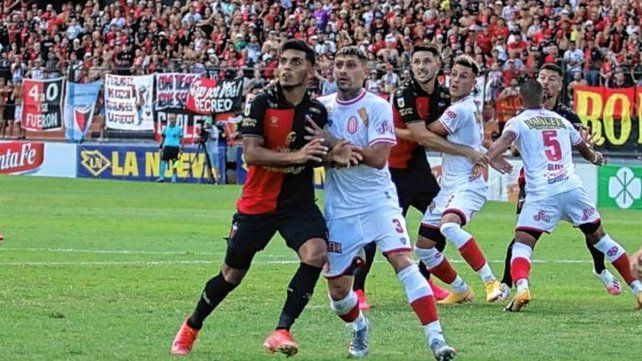 El partido entre Barracas Central y Colón se jugará finalmente el domingo 28, a las 13, en la cancha del Guapo.