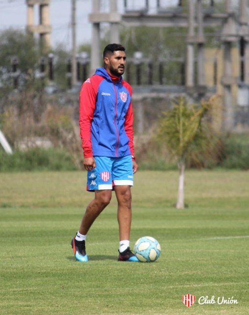 Juan Azconz&aacute;bal pidi&oacute; por Jonathan Galv&aacute;n para reforzar la mitad de cancha y no la defensa central.