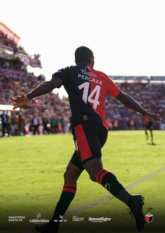 Baldomero Perlaza marcó su primer gol en Colón, justo en el Clásico Santafesino.