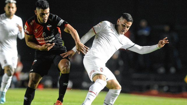 El lateral de Independiente, Alex Vigo, vivió un partido especial ante Colón.