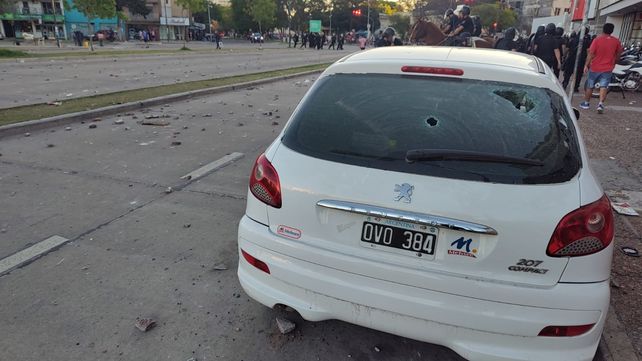 Serios incidentes tras el partido de Uni&oacute;n - Lan&uacute;s