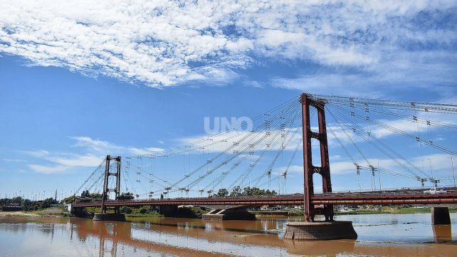 Prefectura midió el lunes al mediodía en Santa Fe 1,72 metros, la marca más alta en seis meses