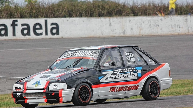Fernando Zerbonia de la ciudad de Santa Fe, consigui&oacute; el primer lugar del podio, en la categor&iacute;a TZ1600 que compiti&oacute; en el &oacute;valo rafaelino.