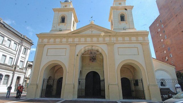 La Catedral santafesina ubicada en General López y San Jerónimo. 
