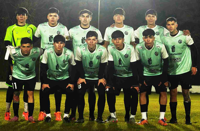 Academia Cabrera goleó a Juventud Unida y clasificó a octavos de final. Academia Cabrera goleó a Juventud Unida y clasificó a octavos de final.