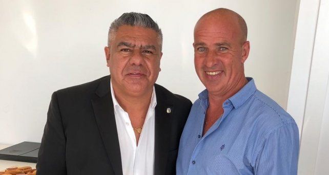 El vicepresidente de Unión Edgarzo Zin junto al titular de AFA Claudio Tapia.