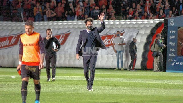 Eduardo Domínguez viene invicto como DT de Colón ante Unión en los Clásicos oficiales. 