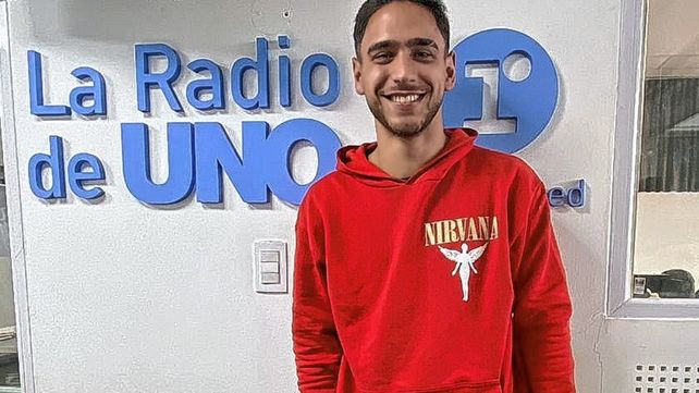 Thiago Yossen pas&oacute; por los estadios de UNO 106.3 para contar su historia.