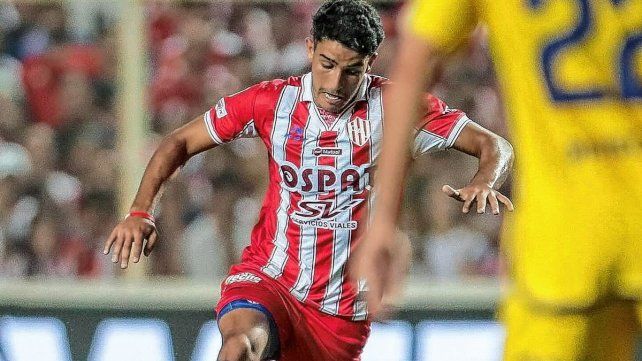 Uni&oacute;n recupera a Joaqu&iacute;n Mosqueira para el duelo ante Belgrano. Tiene cuatro amarillas.