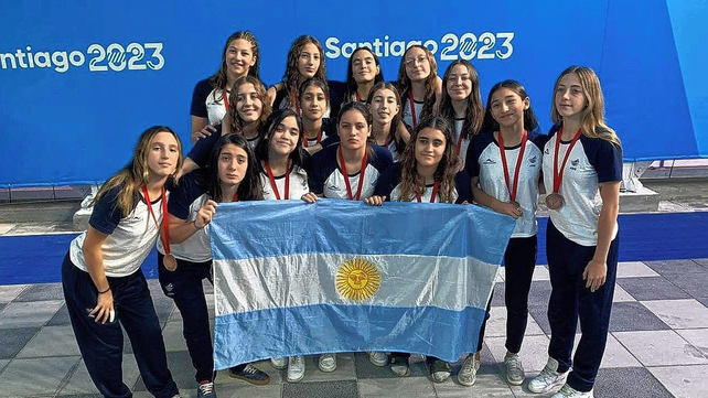 Las Tiburoncitas se quedaron con el tercer puesto al vencer a Perú por 16 a 5. Las Tiburoncitas se quedaron con el tercer puesto al vencer a Perú por 16 a 5.