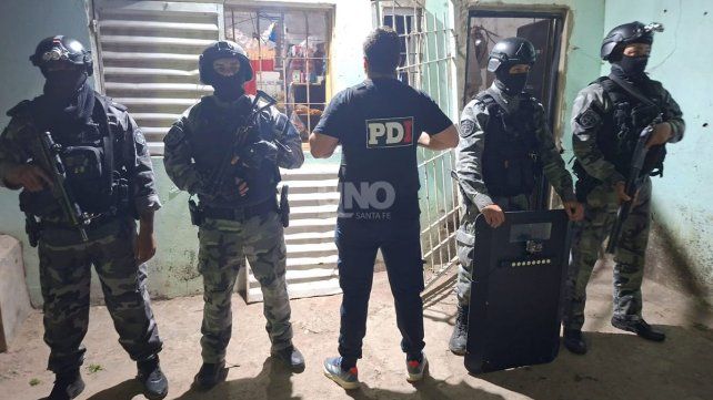 Cinco detenidos en allanamientos por microtráfico en Santa Fe y Santo Tomé 