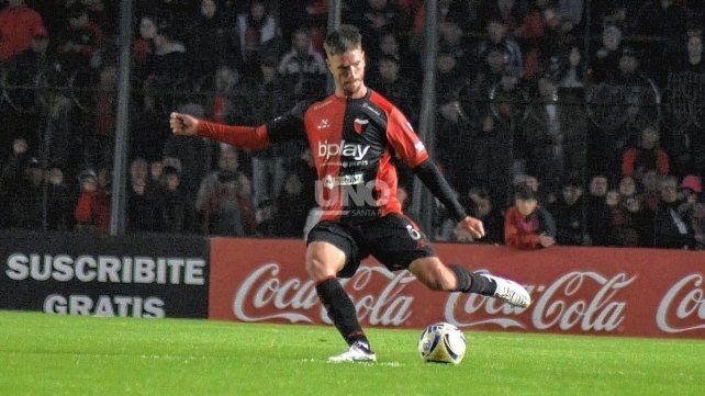 Federico Rasmussen, que jug&oacute; todos los minutos hasta ac&aacute;, tiene tres amarillas en Col&oacute;n.