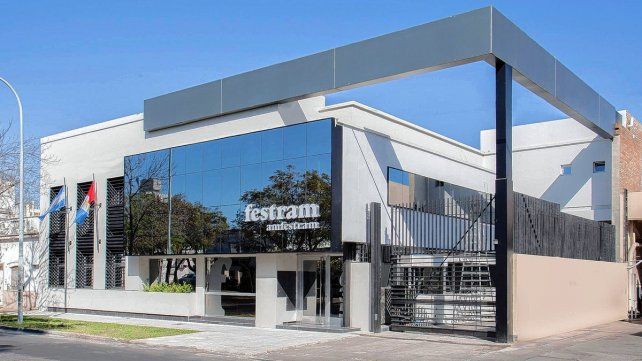 Según el gremio, los trabajadores municipales vienen perdiendo 3 meses contra la infalción.