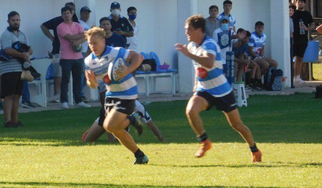El wing de CRAI, Lautaro Montini, fue el autor de un try en el segundo tiempo frente a Alma Juniors de Esperanza.