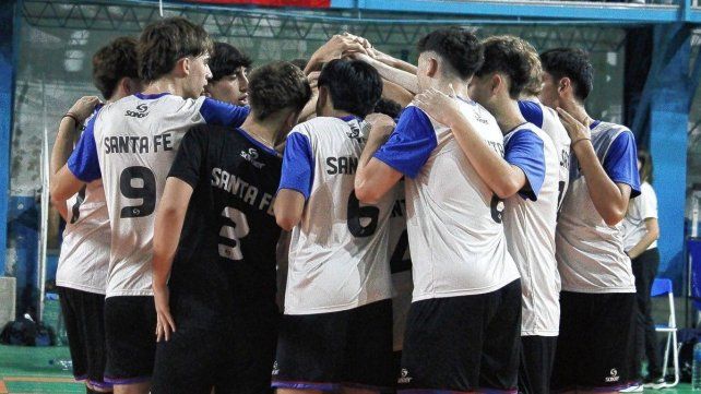  En la rama masculina, Santa Fe superó a Entre Ríos en semifinales, y jugará la final frente a Metropolitana.