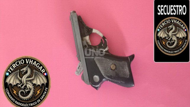 El arma descubierta al alumno del establecimiento escolar de barrio Cabal