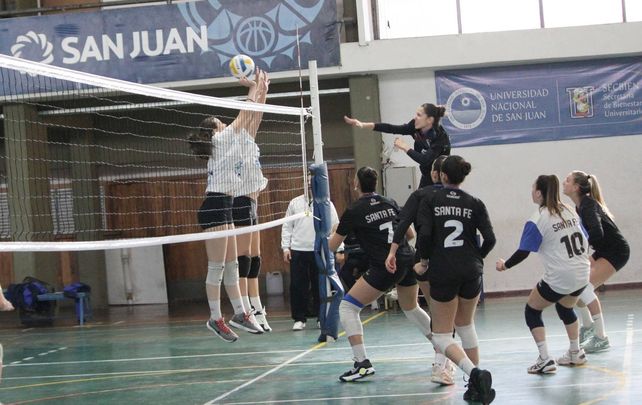 El representativo de Santa Fe consiguió el segundo triunfo en la competencia organizada por la FeVA.