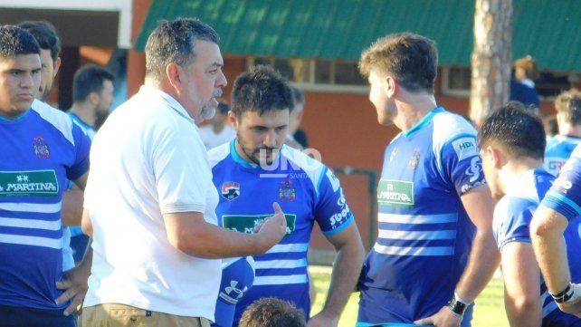 En el plantel superior lasallano asumió Roberto Sambrano como head coach en reemplazo de Diego Coronel.