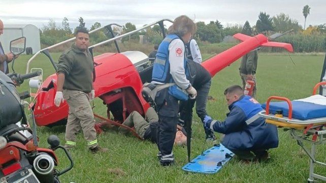 Este jueves por la mañana se estrelló un helicóptero con dos personas a bordo en el aeroclub de Pueblo Esther