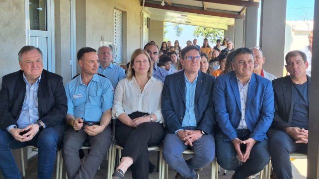 Se inauguró en Colonia Ana la primera aula del departamento San Cristóbal mediante el 