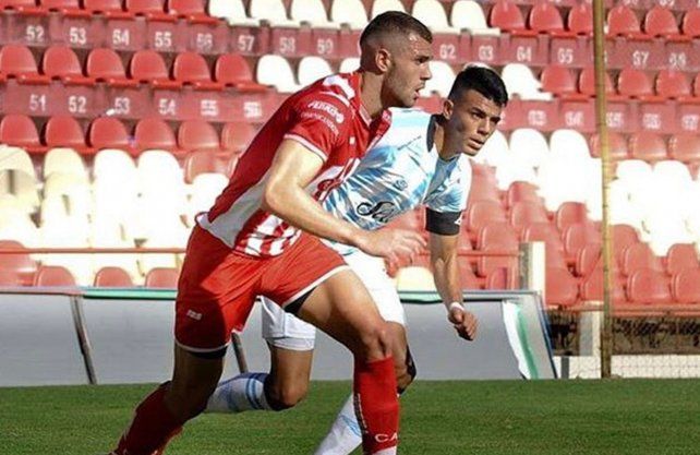 El esperancino Leonel Bucca desea firmar su primer contrato con Unión