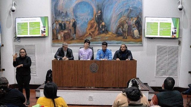 Patricio Huerga, Ángela Madeo, Emma Leguizamón y Facundo Sánchez Man fueron los expositores de este conversatorio.