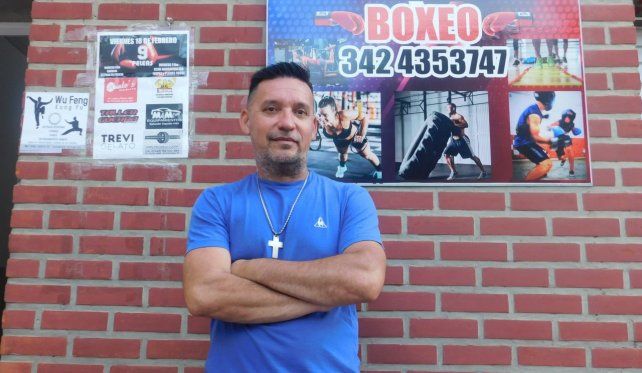 El promotor de boxeo Orlando Azcurra, organizó una velada en la Vecinal Barranquitas el próximo viernes 18 desde las 21.