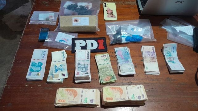 Siete allanamientos en Suardi con la aprehensión de seis personas por venta barrial de drogas Siete allanamientos en Suardi con la aprehensión de seis personas por venta barrial de drogas