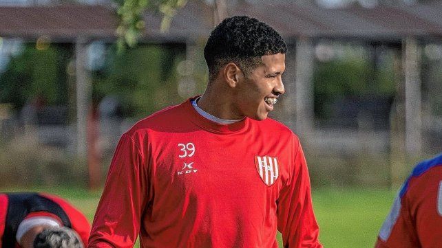 Por ahora, Imanol Machuca será titular en Unión para jugar ante Vélez.