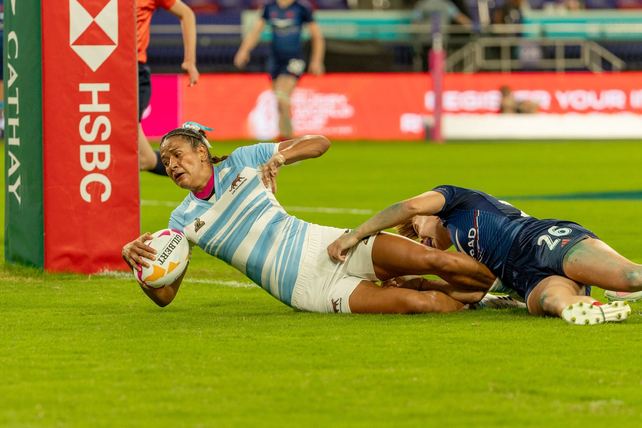 Un complicado comienzo tuvieron Las Yaguaret&eacute;s en el Seven de Hong Kong.